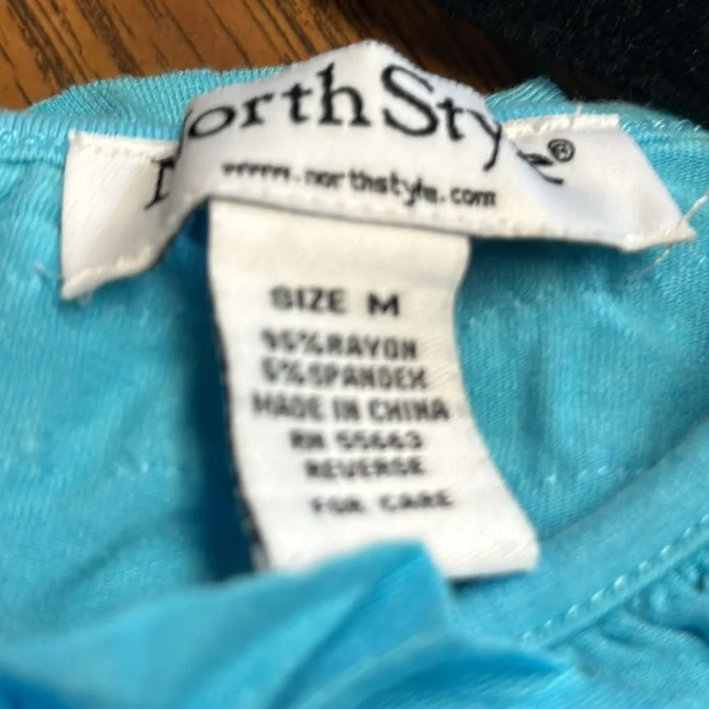 North Style Aqua Ruffle top - Picture 6 of 6